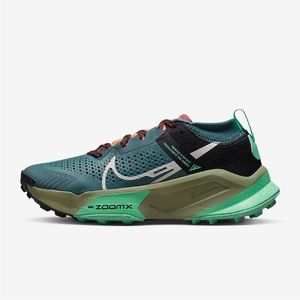 Nike Zegama ZoomX trail running shoe- Women’s 6.5